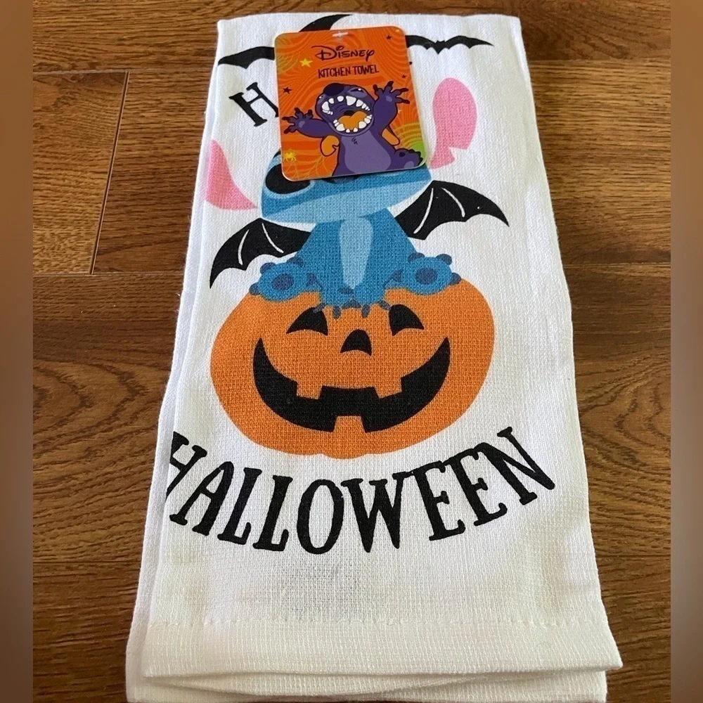 Disney: Stitch “Happy Halloween” Kitchen Towel